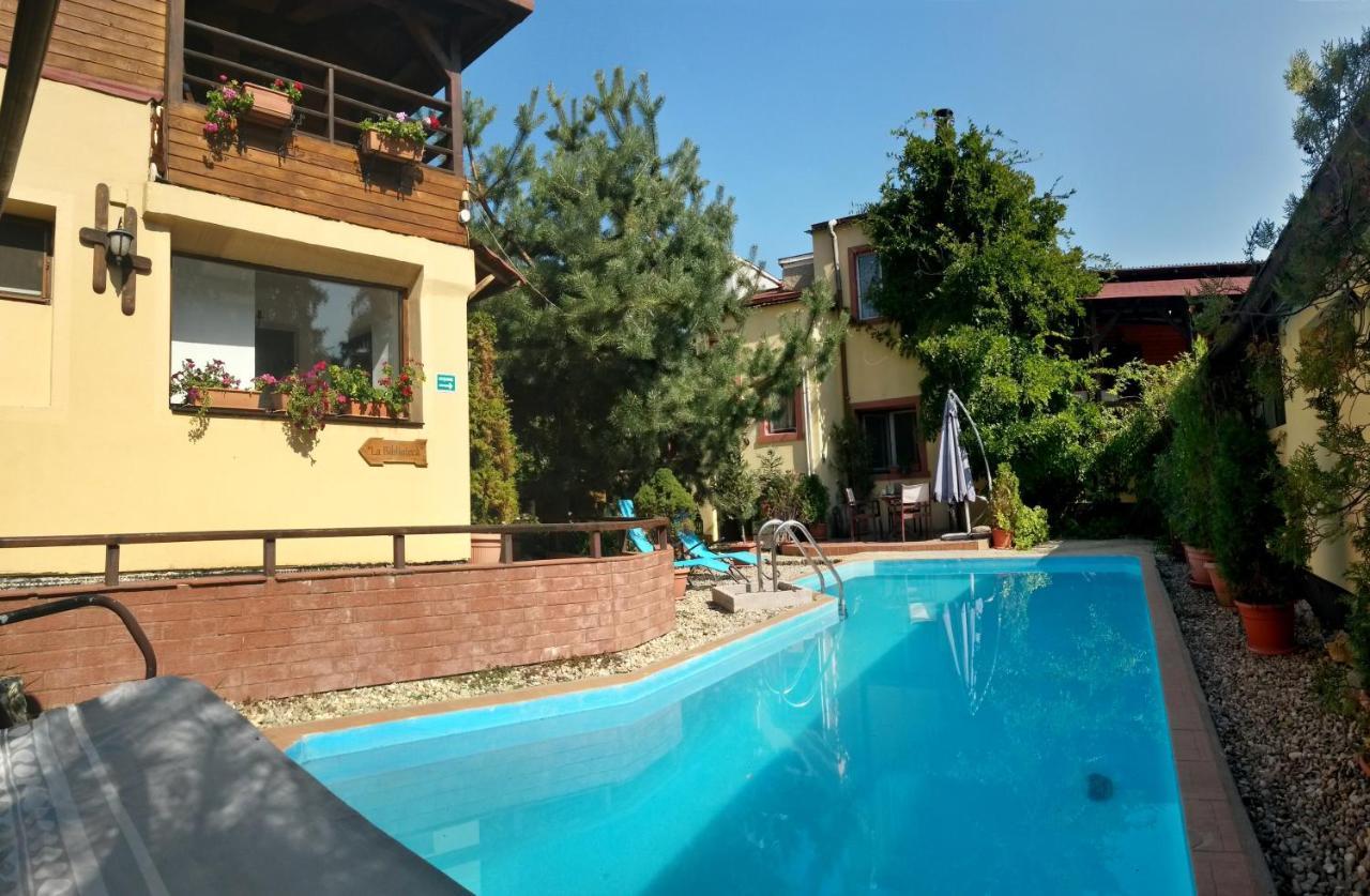 Casa Mica Guesthouse Bucureşti Ngoại thất bức ảnh