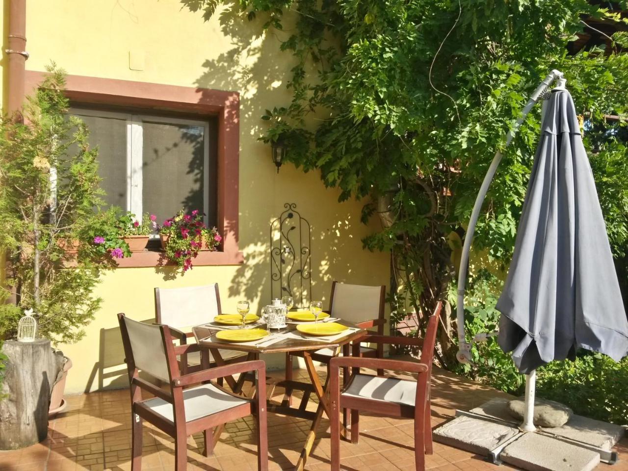 Casa Mica Guesthouse Bucureşti Ngoại thất bức ảnh