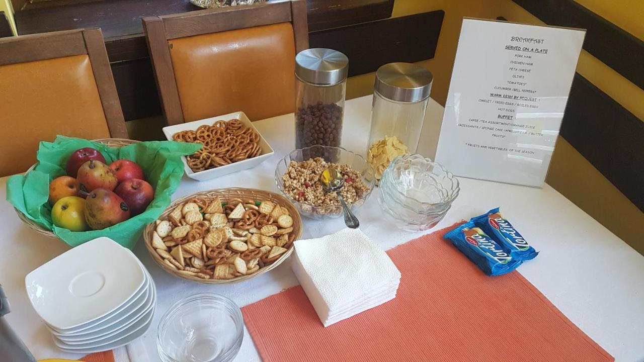 Casa Mica Guesthouse Bucureşti Ngoại thất bức ảnh